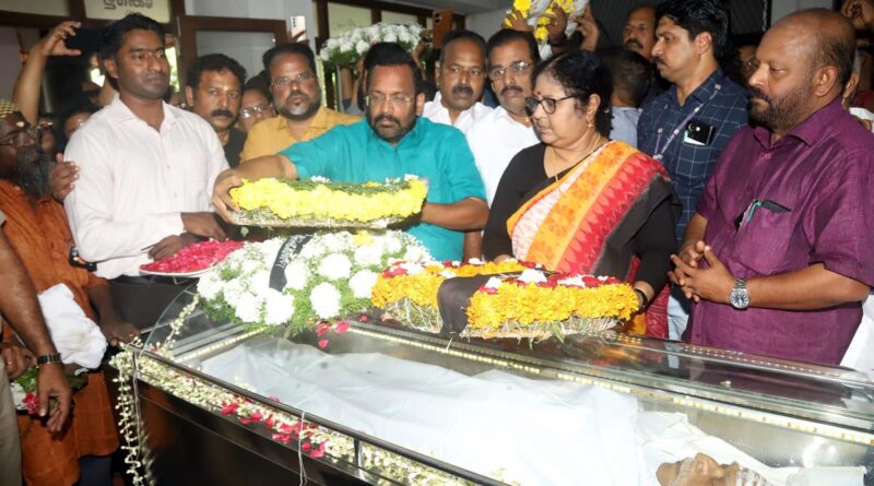Singer P. Jayachandran cremated with State honours in Chendamangalam